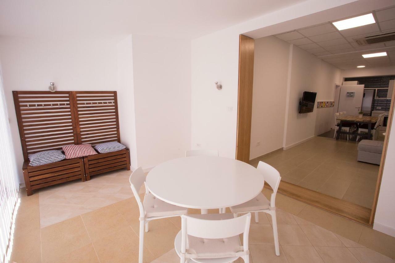Downtown Beach Apartments Умаг Екстериор снимка